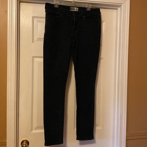 Levi Strauss & Co. Signature, The Skinny jeans, women’s size 14 L - Picture 3 of 13
